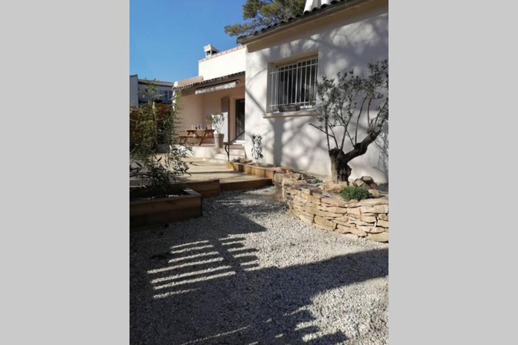Maison 5 Personnes En Garrigue - Piscine-Spa Prive Langlade Eksteriør billede